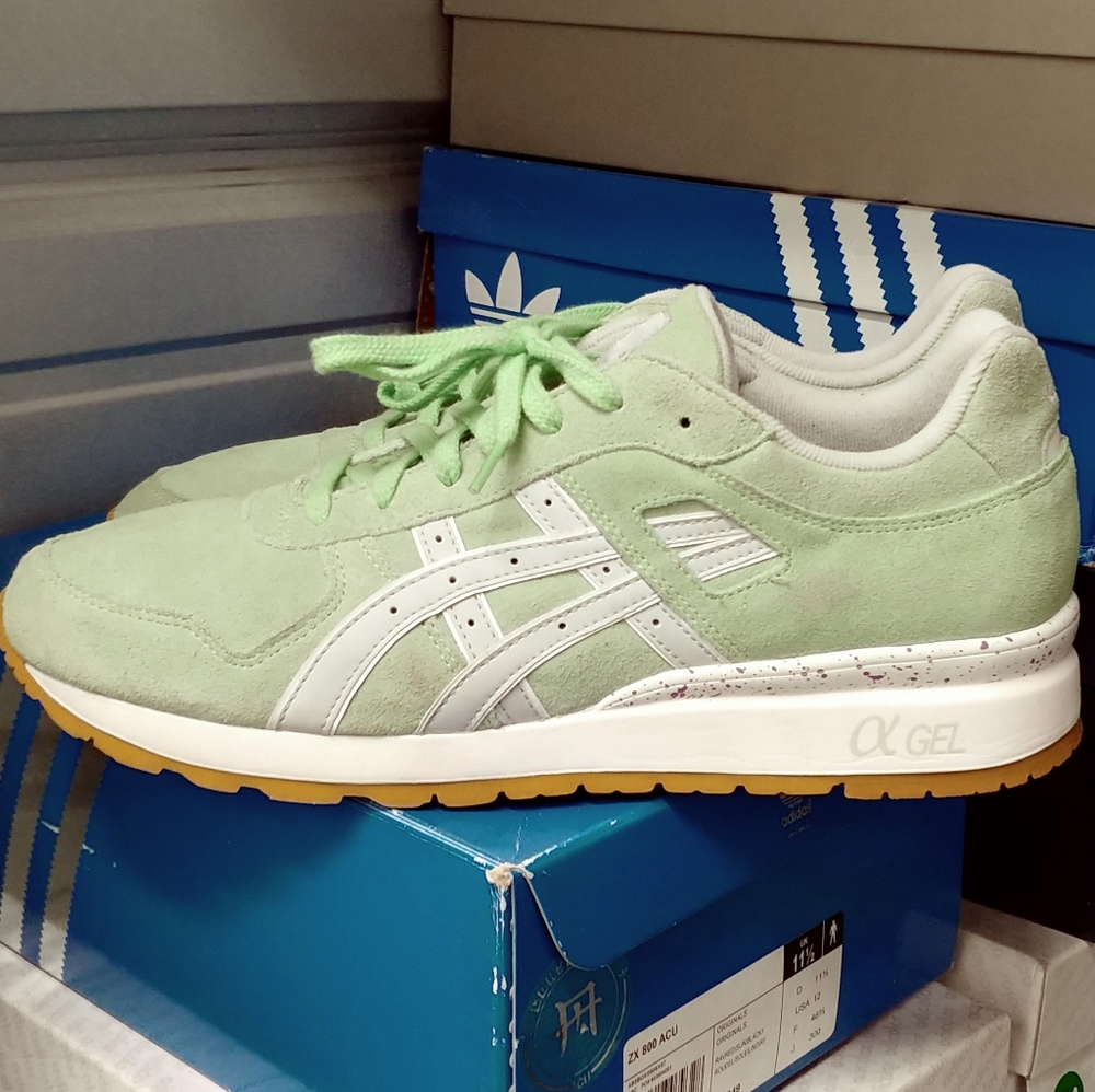 Asics GT II 'Easter Oack' US Sz 12